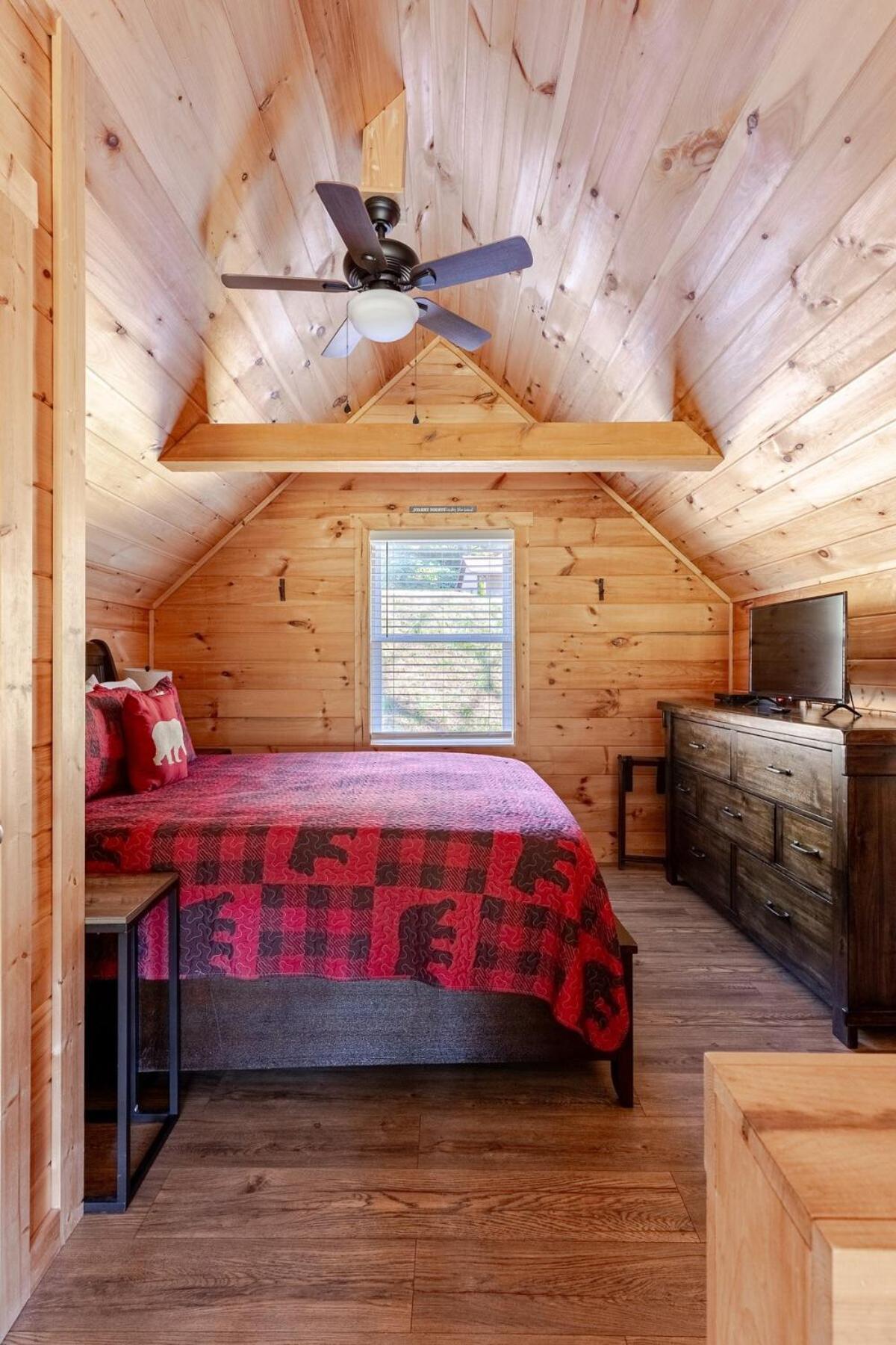 Twin Oaks Cabin Брайсон-Сити Экстерьер фото