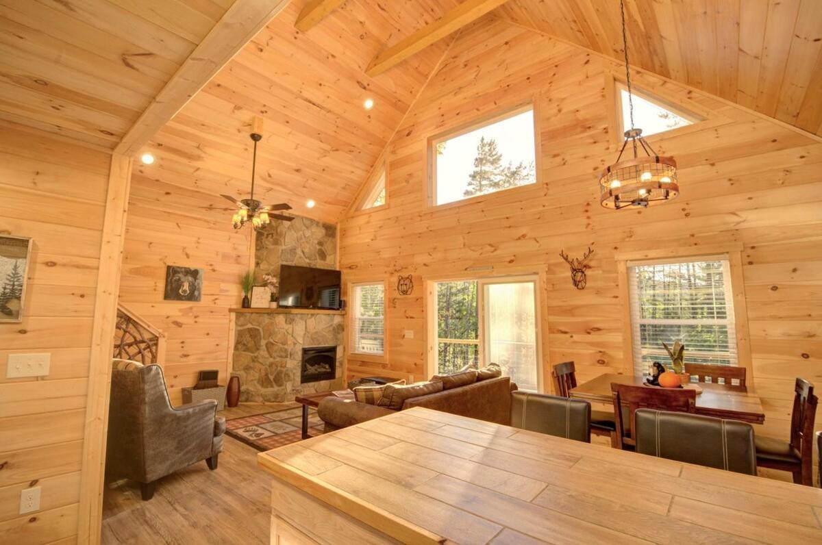 Twin Oaks Cabin Брайсон-Сити Экстерьер фото
