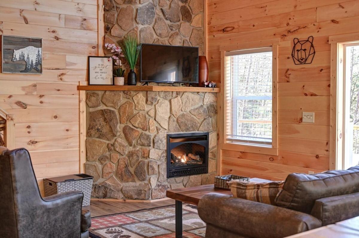 Twin Oaks Cabin Брайсон-Сити Экстерьер фото